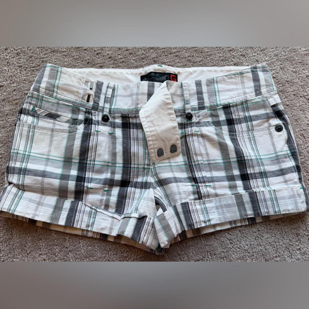 G by Guess Plaid Cotton Shorts in White, Gray & Teal size 28 (more like size 4) - Picture 3 of 5